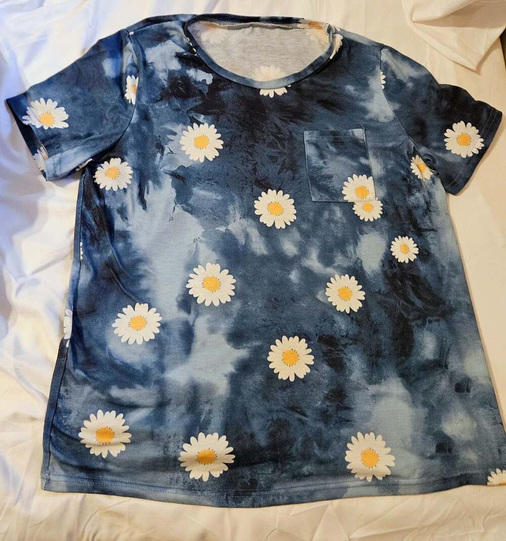 Blue Daisy Shirt Shein size Large